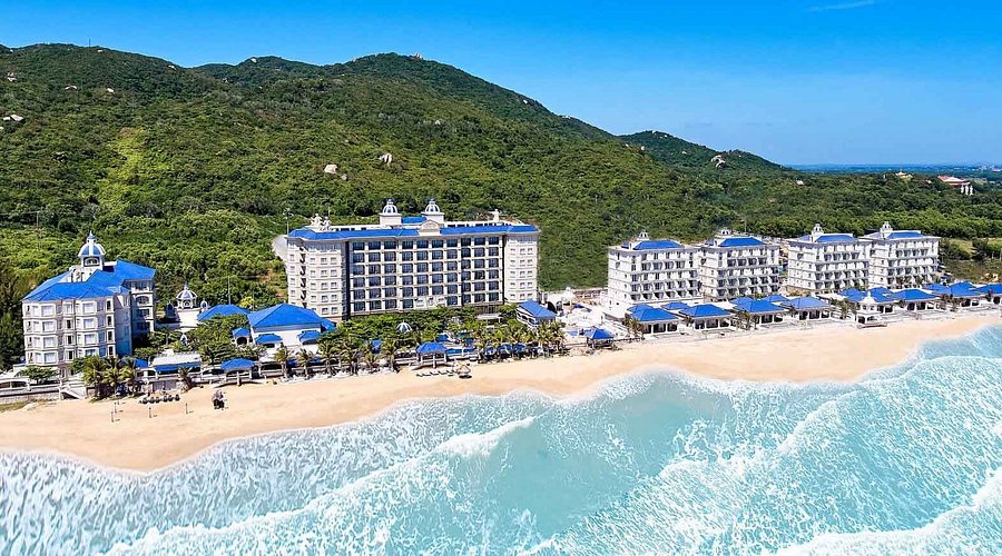 Lan Rừng beach